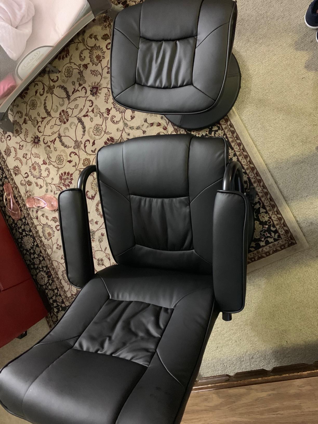 Fantastic and Comfortable Recliner Chair