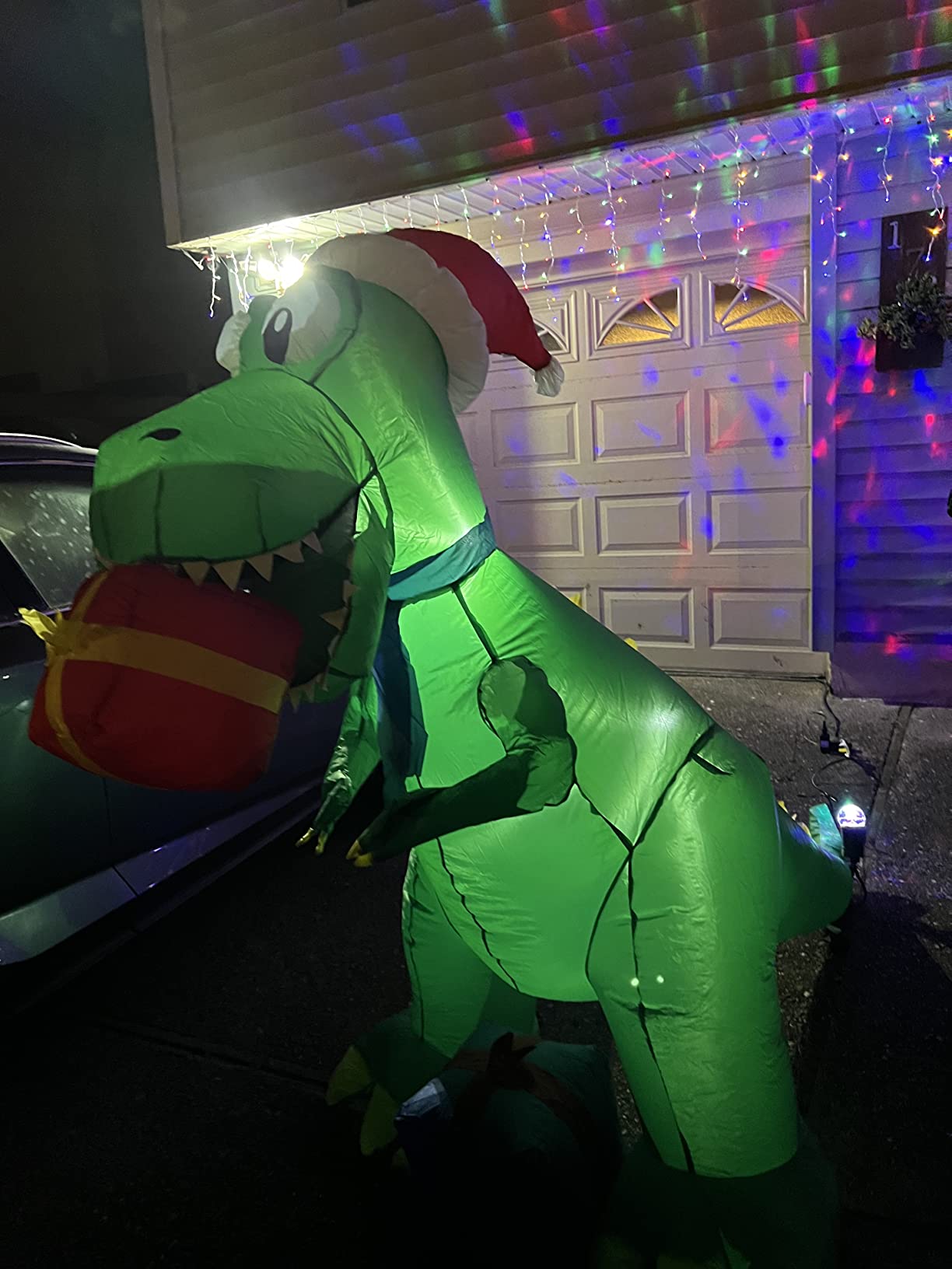 Highly recommend these lights to anyone who loves Christmas decorations and dinosaurs.