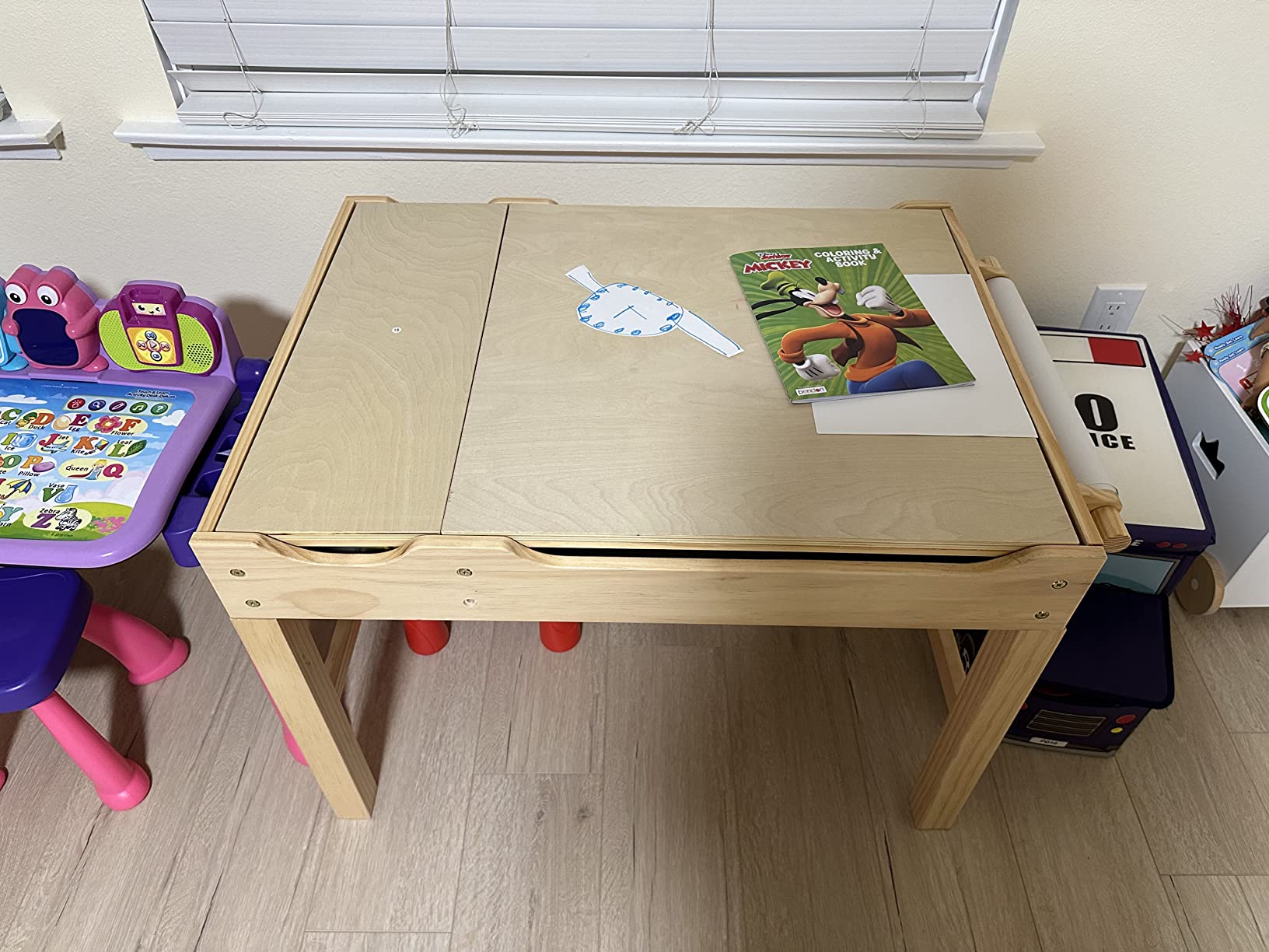 Heavy and sturdy table for 4 year old